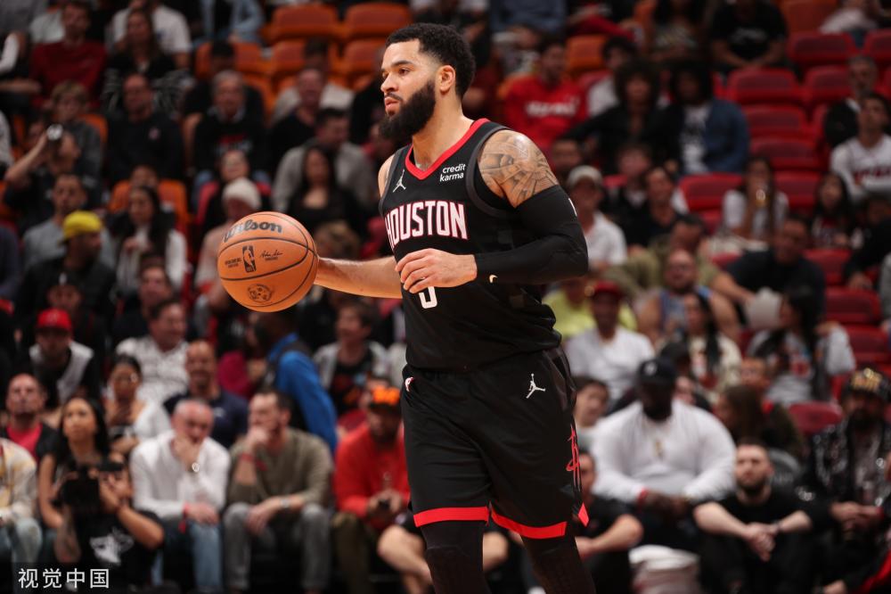 于在连续两 于在连续两